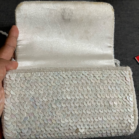 La Regale sequins mini party bag - Picture 8 of 11